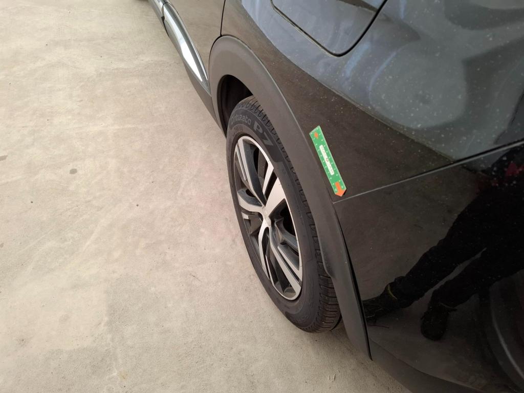 PEUGEOT 3008 Hybrid 225 e-EAT8 GT 2020