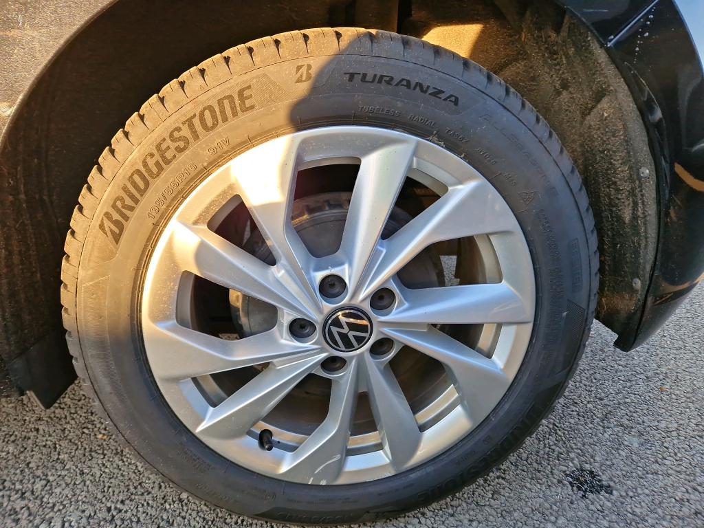 VOLKSWAGEN POLO 1.0 TSI 95 S&S BVM5 Style 2023