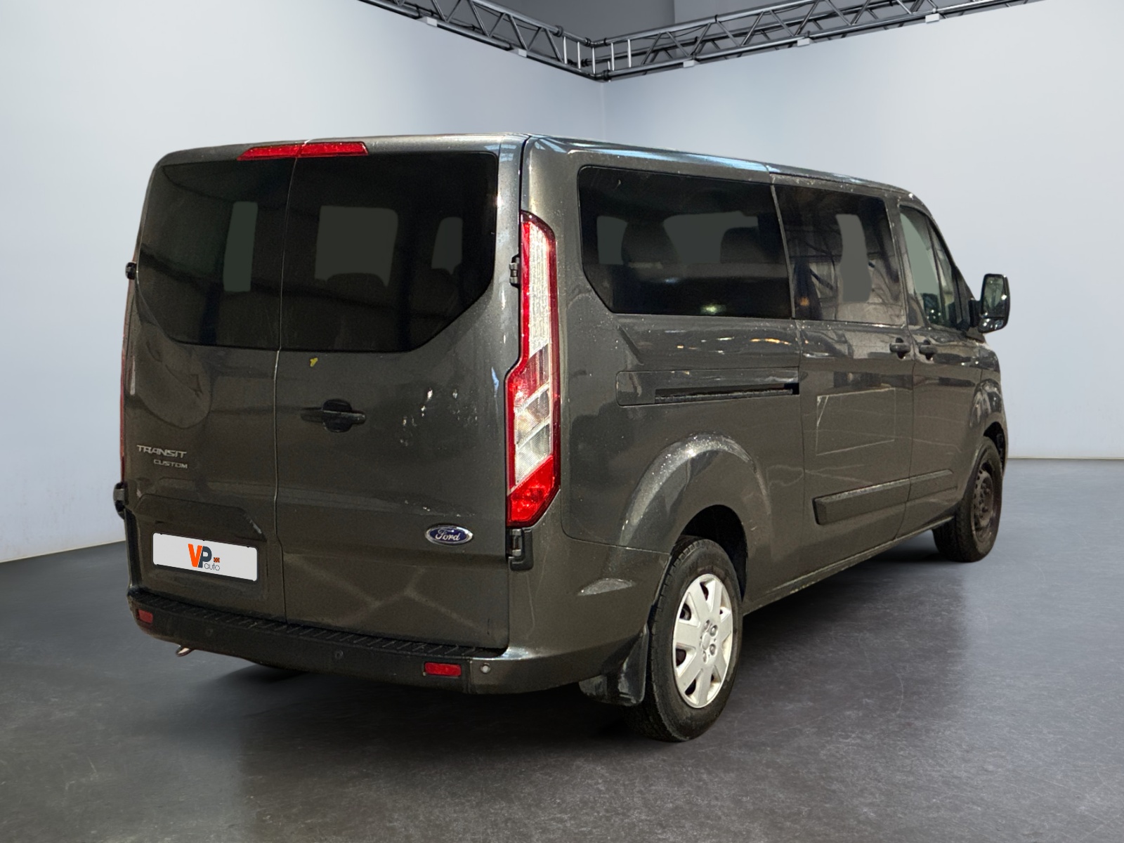 FORD TRANSIT Custom KOMBI 320 L2H1 2.0 EcoBlue 130 Trend Business 2023
