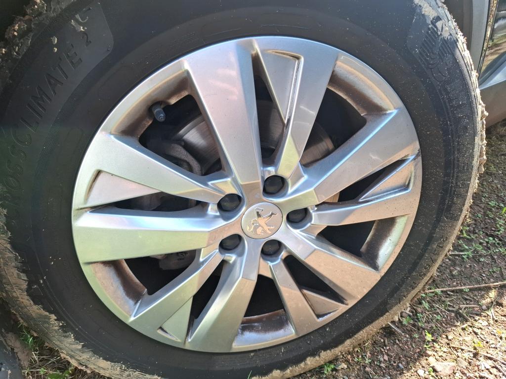 PEUGEOT 3008 BlueHDi 130ch S&S EAT8 Active Pack 2022