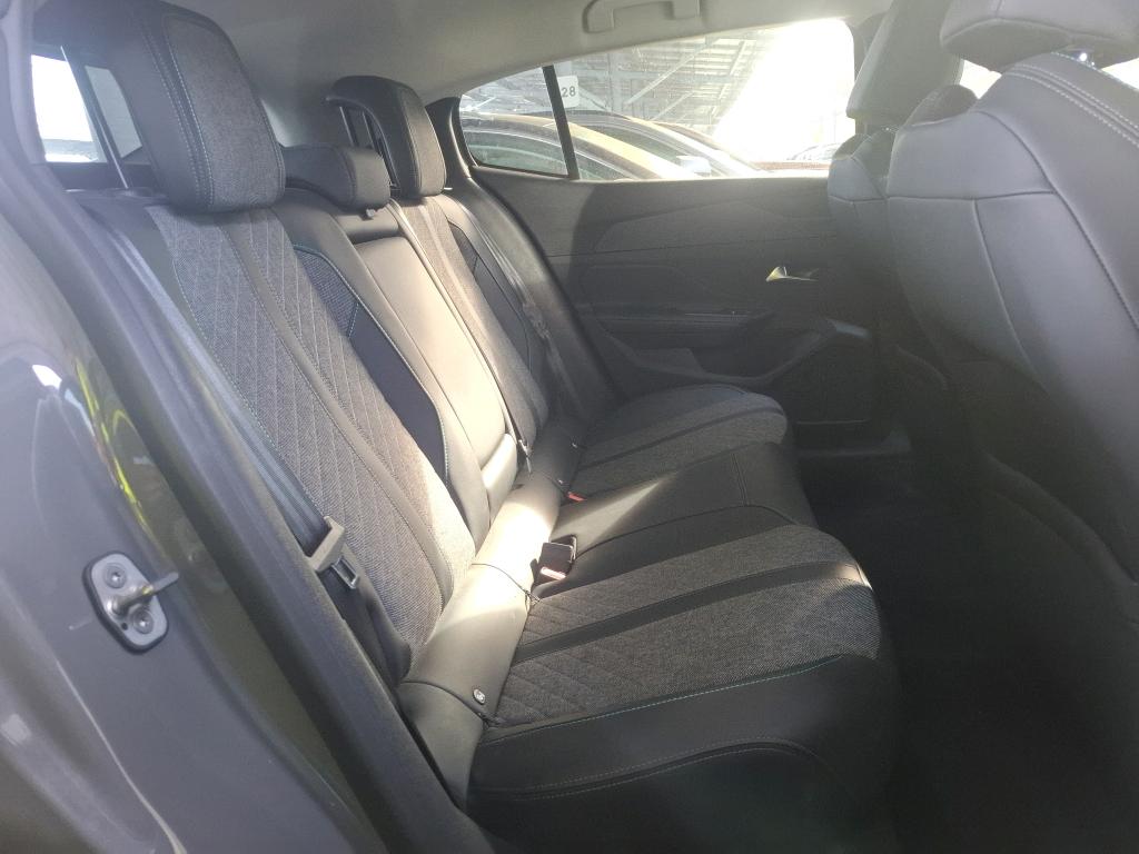 PEUGEOT 408 Hybrid 136 e-DCS6 Allure 2024