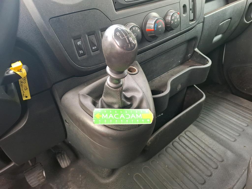 RENAULT MASTER FOURGON FGN L2H2 3.5t 2.3 dCi 130 E6 GRAND CONFORT 2018
