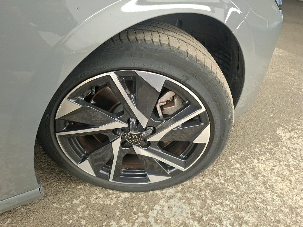 PEUGEOT 308 PHEV 180 e-EAT8 Allure 2025