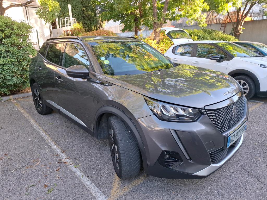 PEUGEOT 2008 BUSINESS BlueHDi 130 S&S EAT8 Allure 2021