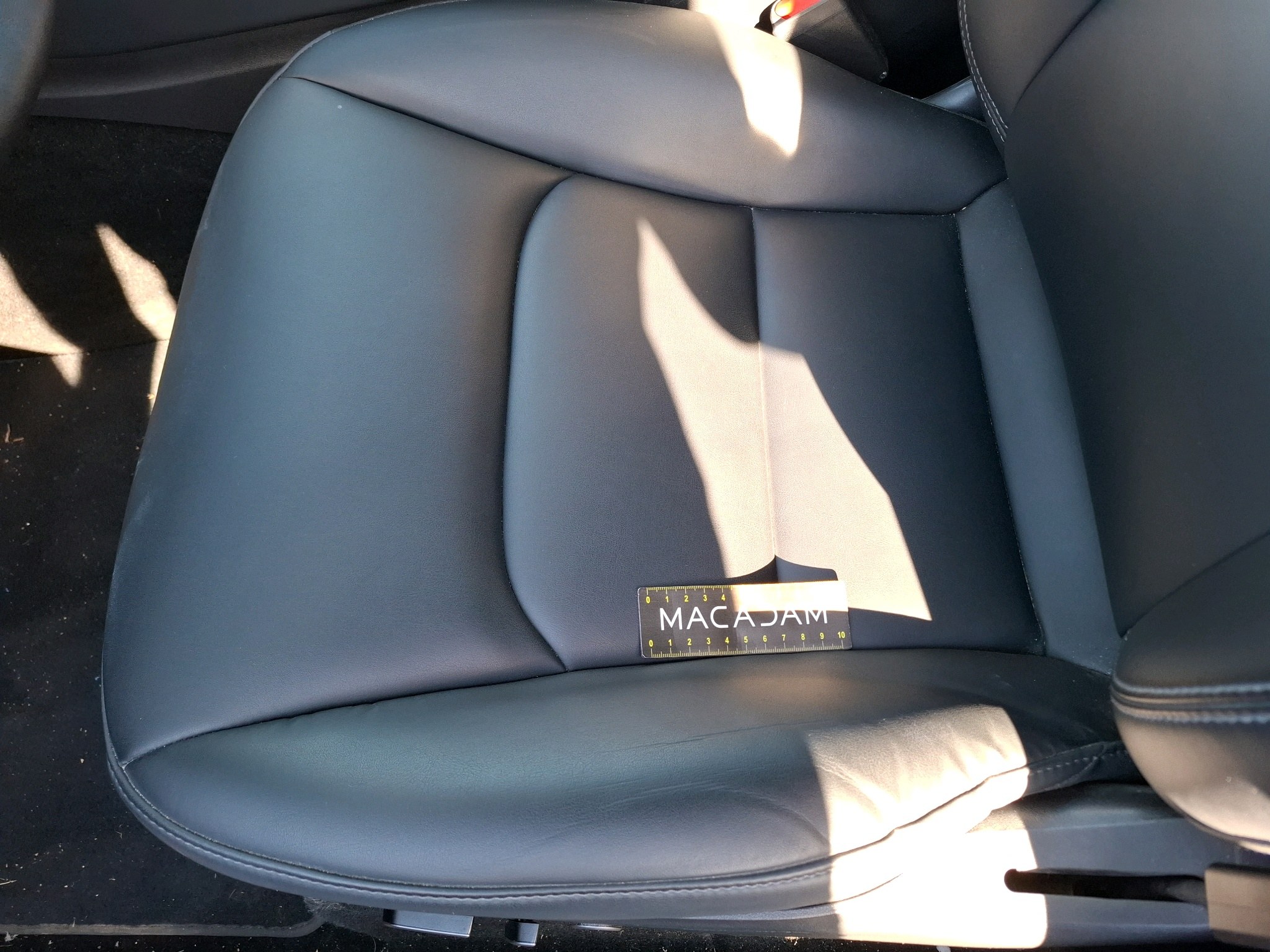 TESLA MODEL Y Standard RWD 2023