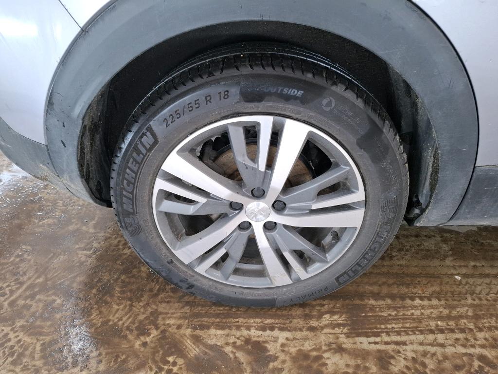 PEUGEOT 3008 Hybrid 225 e-EAT8 Allure Pack 2020