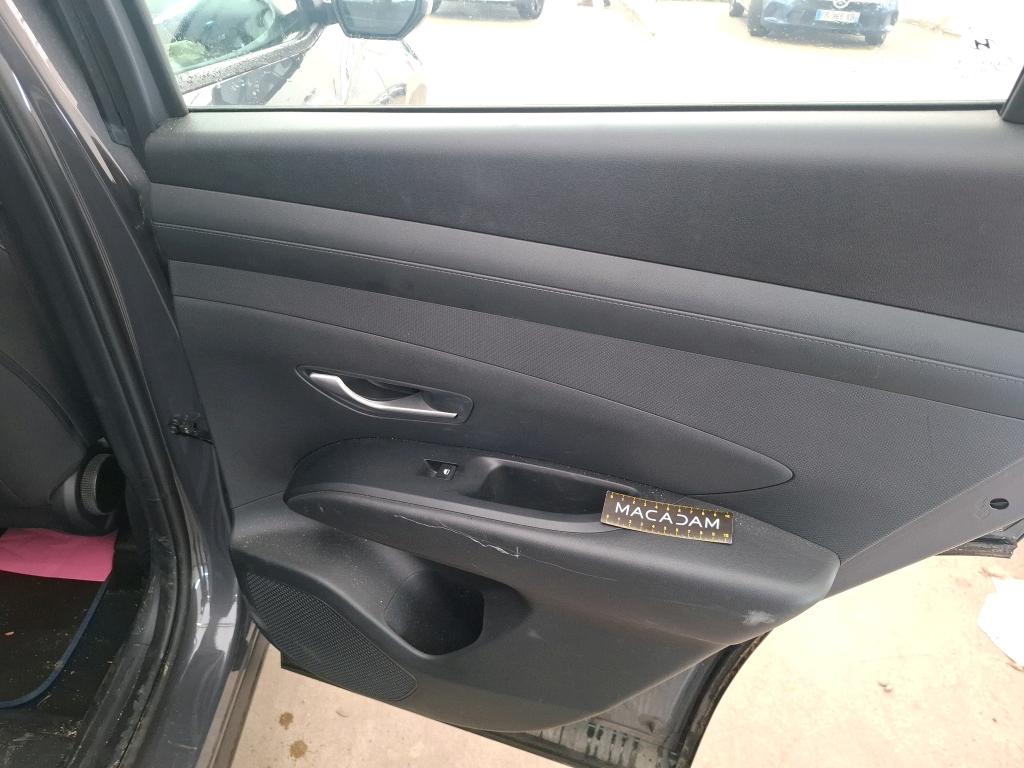 HYUNDAI TUCSON 1.6 T-GDI 215 Hybrid BVA6 Initia 2025