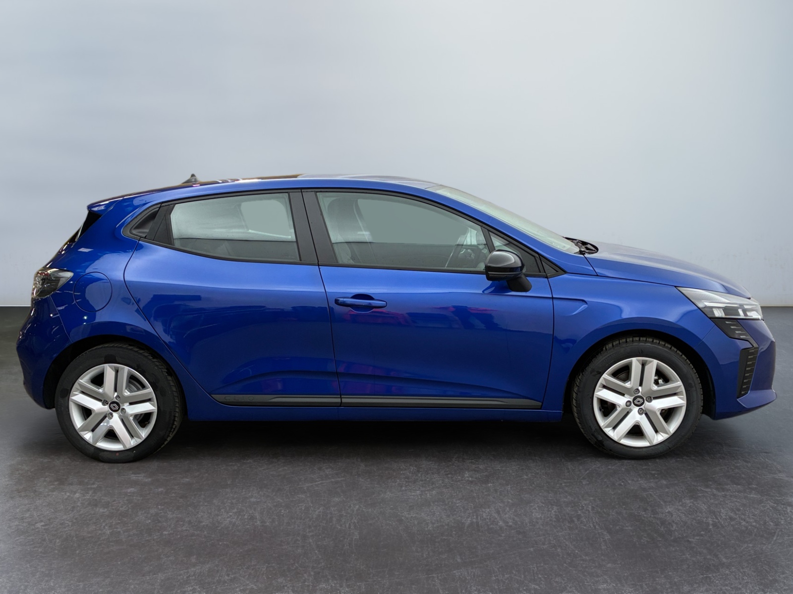 RENAULT CLIO V E-Tech full hybrid 145 Evolution 2024