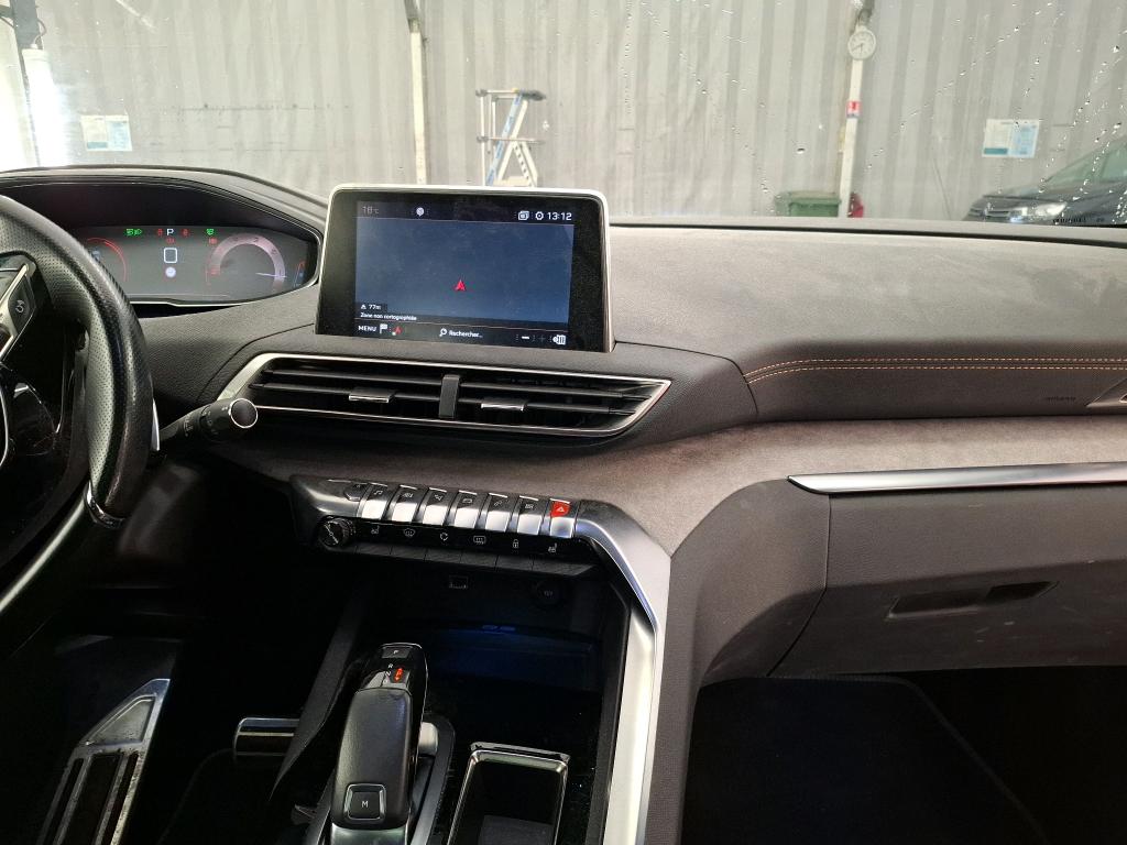 PEUGEOT 3008 2.0 BlueHDi 180ch S&S EAT6 GT 2017