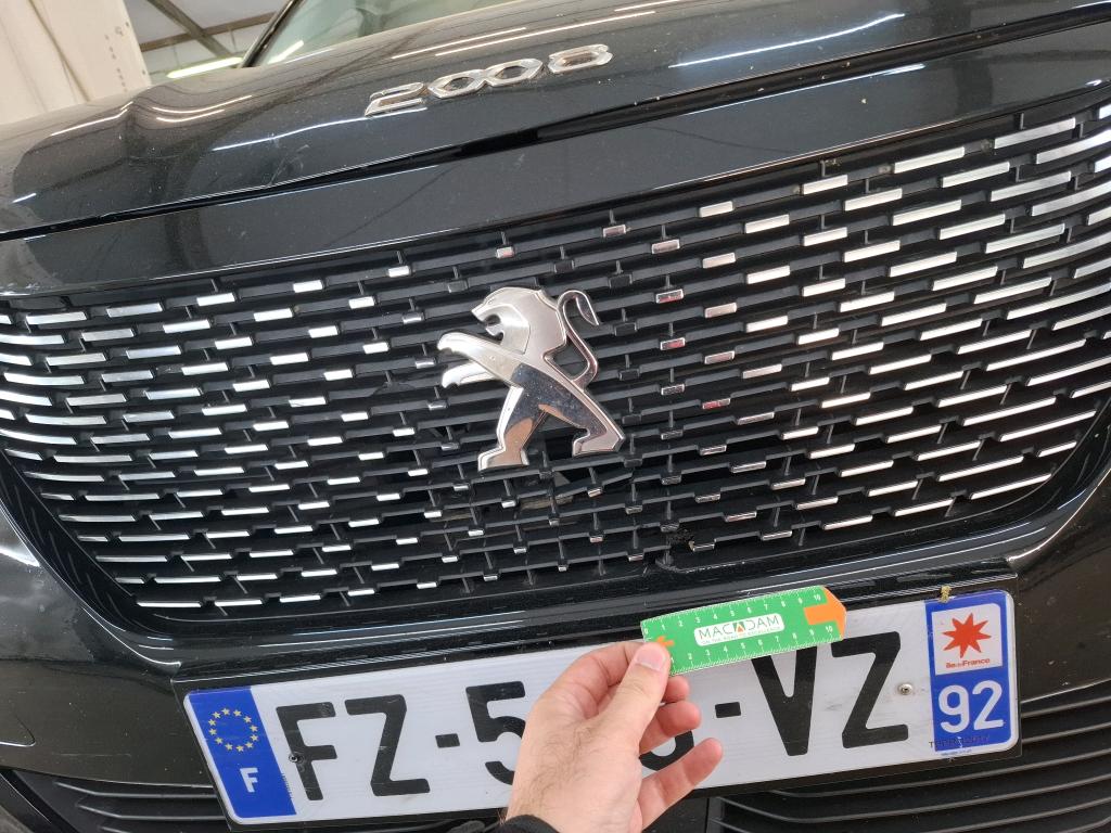 PEUGEOT 2008 BUSINESS BlueHDi 130 S&S EAT8 Allure 2021