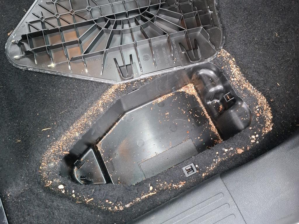 PEUGEOT PARTNER FGN FOURGON E-PARTNER XL 750 KG 136 CH BATTERIE 50 KWH - 2023