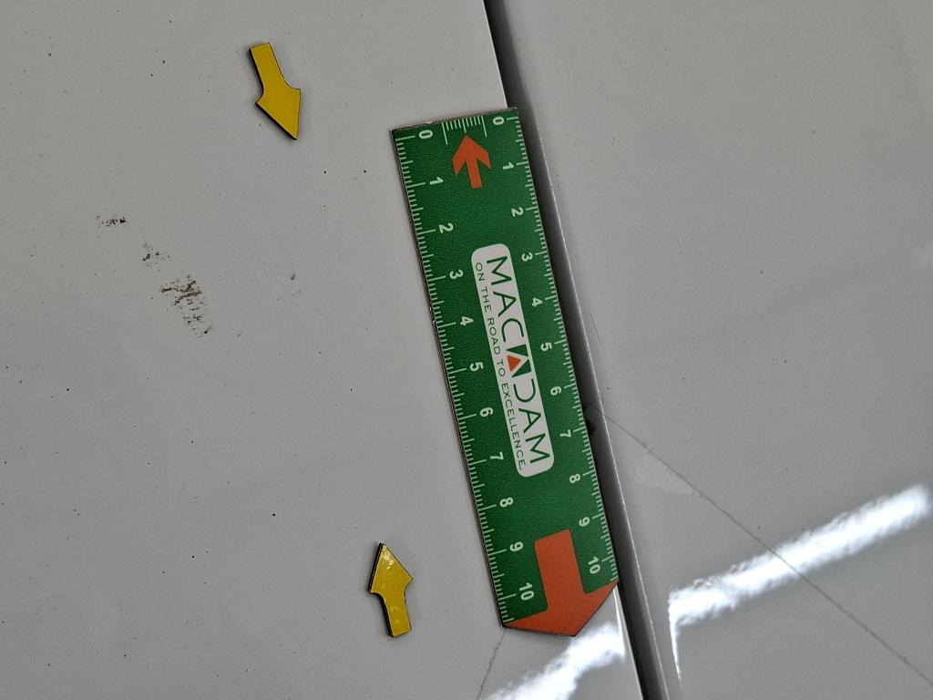 RENAULT TRAFIC FOURGON FGN L1H1 1000 KG DCI 145 ENERGY EDC GRAND CONFORT 2021