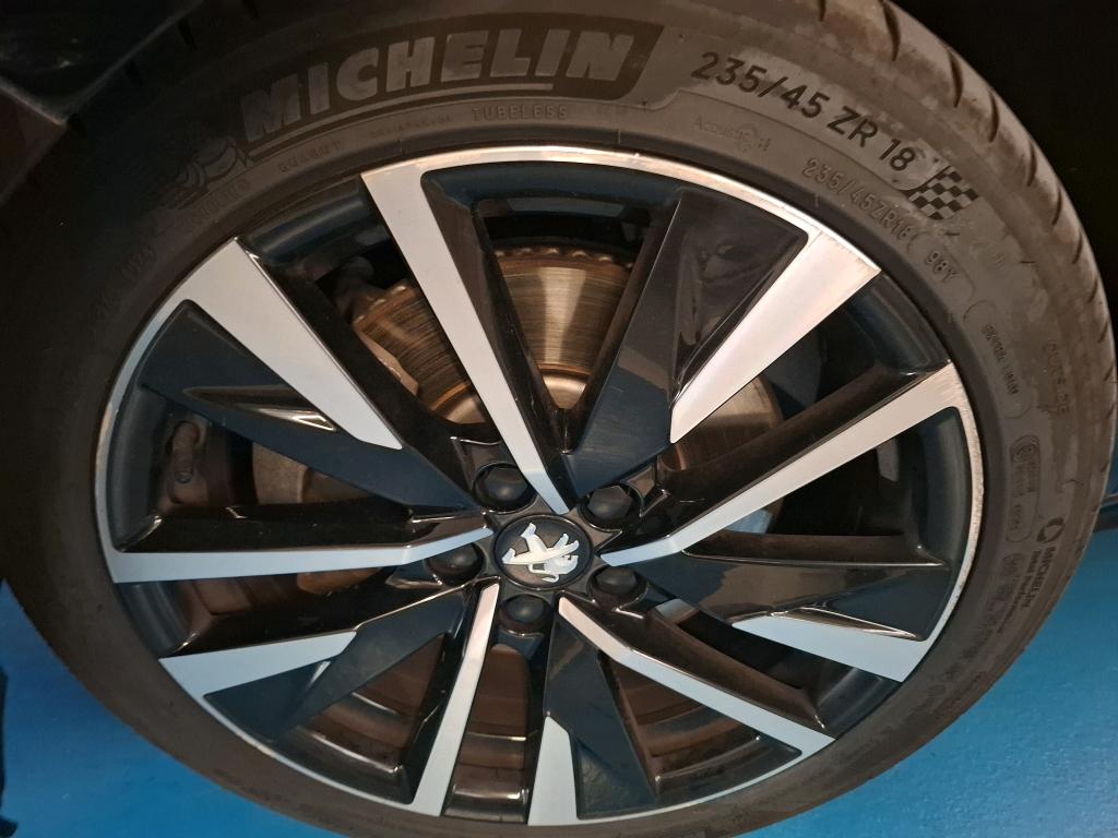 PEUGEOT 508 Hybrid 225 e-EAT8 GT 2022