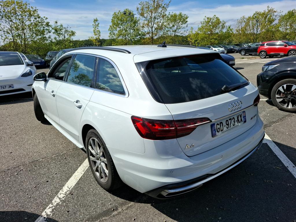 AUDI A4 AVANT 40 TFSI 204 S tronic 7 Business Line 2021