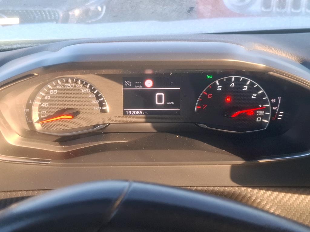 PEUGEOT 2008 PureTech 100 S&S BVM6 Active Pack 2023