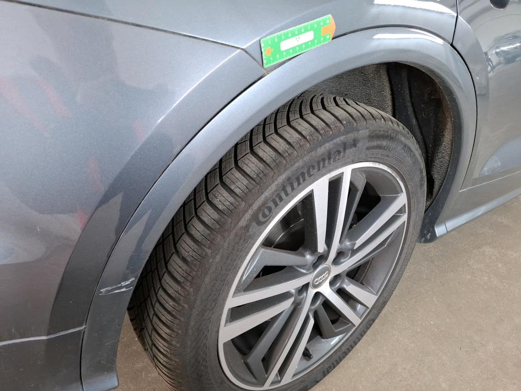 AUDI Q5 55 TFSI e 367 S tronic 7 Quattro line 2020