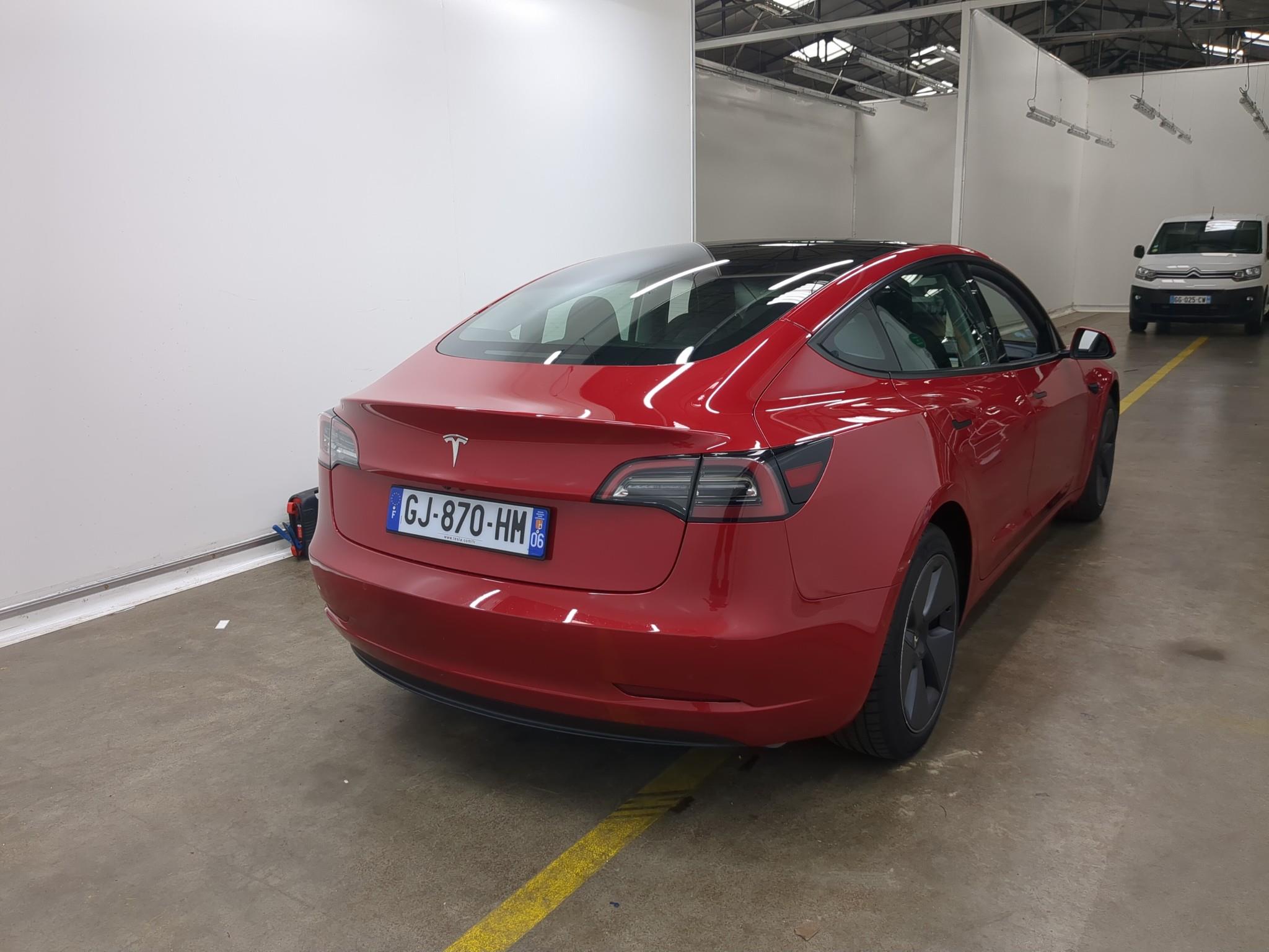 TESLA  2022