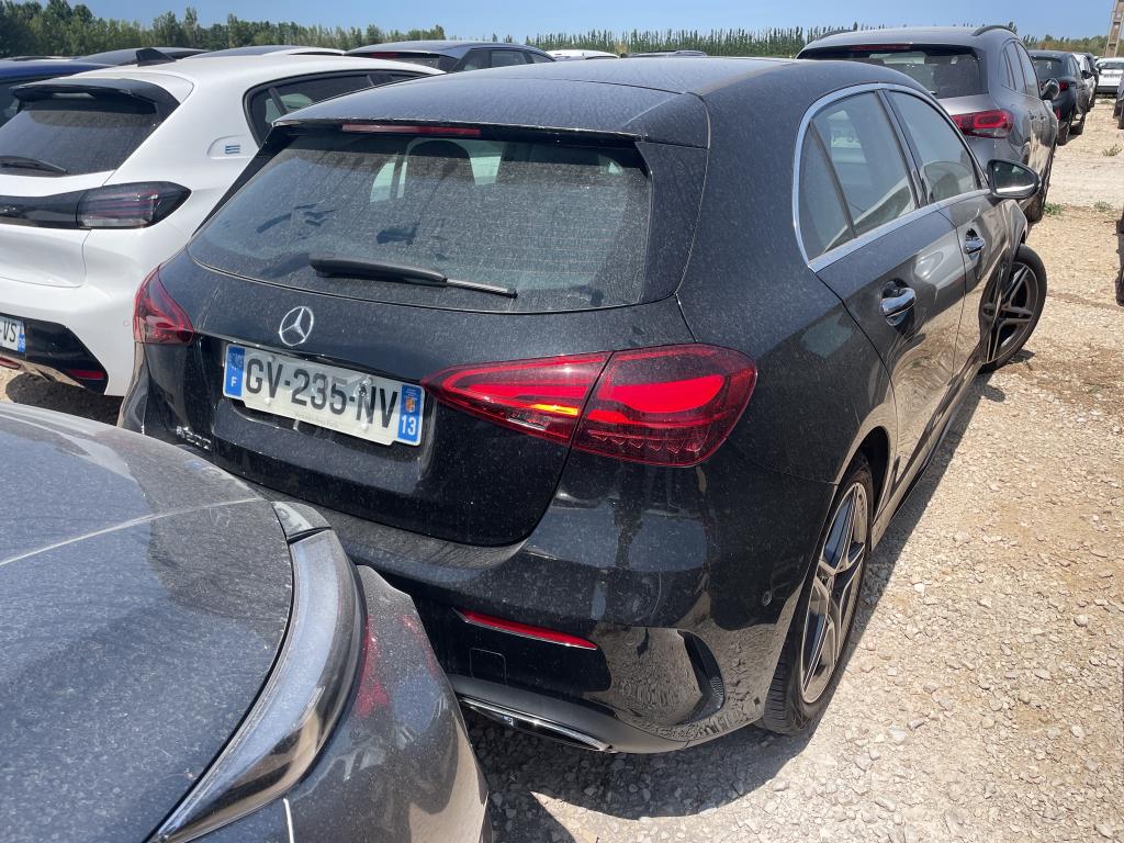 MERCEDES-BENZ CLASSE A 200 AMG Line 2024