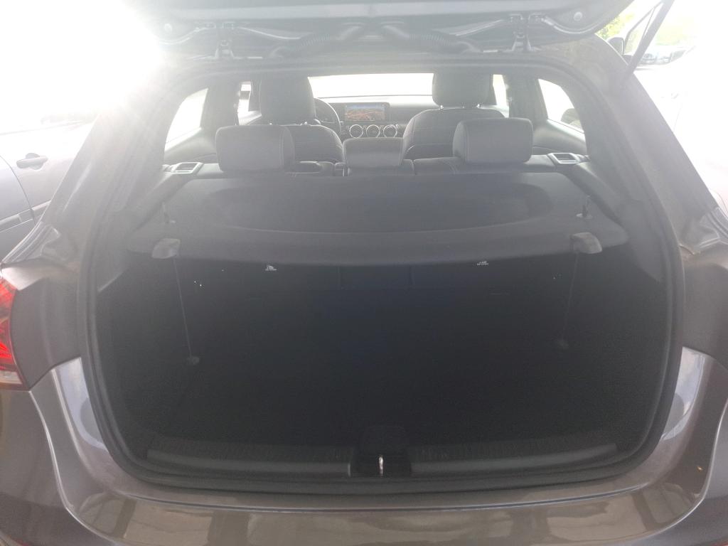 MERCEDES-BENZ MERCEDES CLASSE A 180 d 7G-DCT Style Line 2020