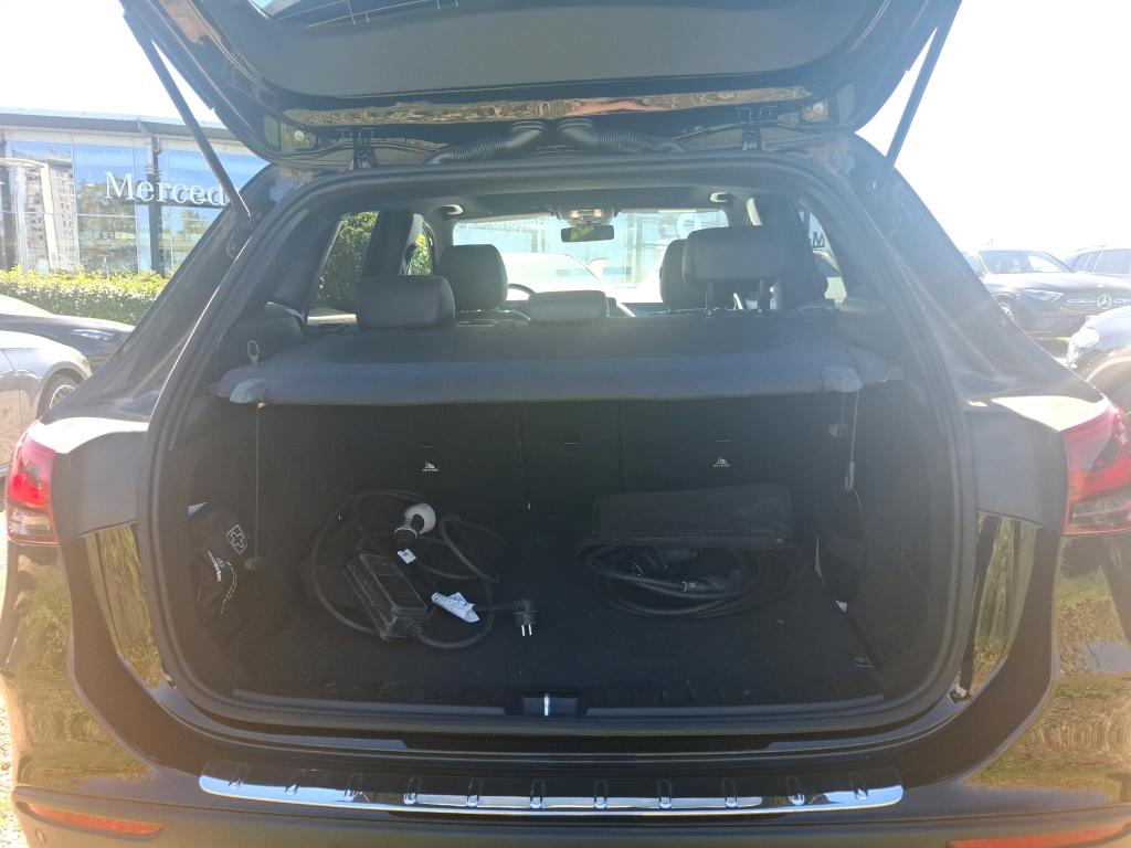 MERCEDES-BENZ MERCEDES GLA II 250 e 8G-DCT AMG Line 2022