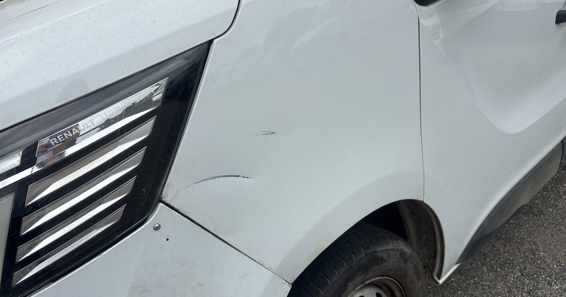 RENAULT TRAFIC FOURGON FGN L1H1 2800 KG BLUE DCI 130 GRAND CONFORT 2023