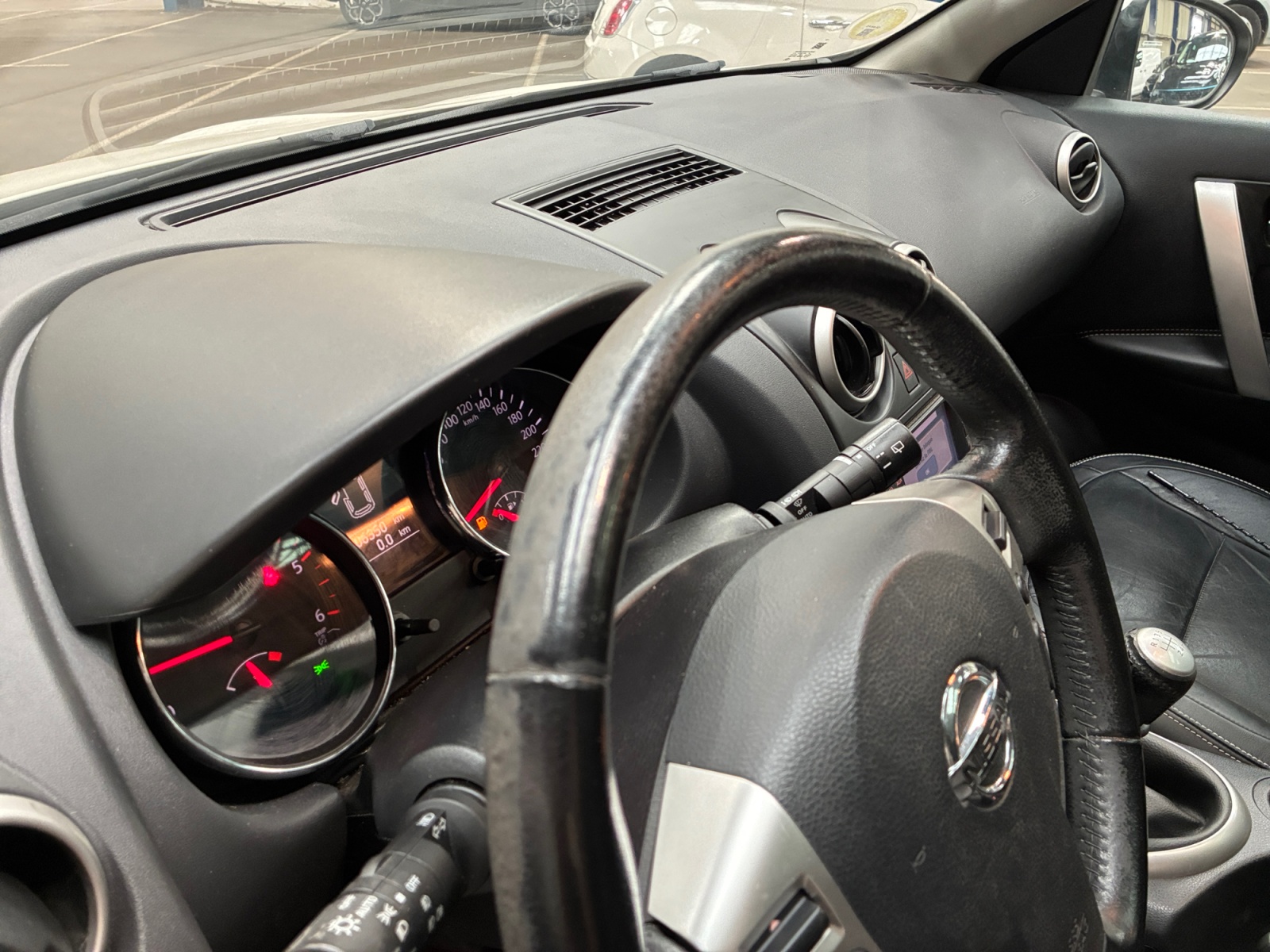 NISSAN Qashqai 1.6 dCi 130 FAP Stop/Start Connect Edition 2013