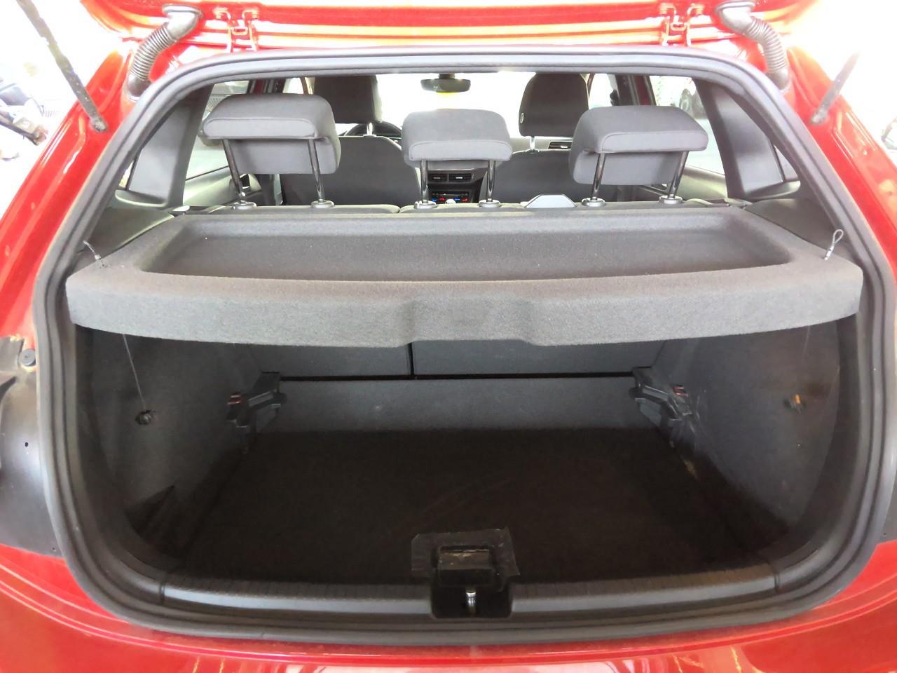 VOLKSWAGEN POLO 1.0 TSI 95 S&S BVM5 R-Line Edition 2025
