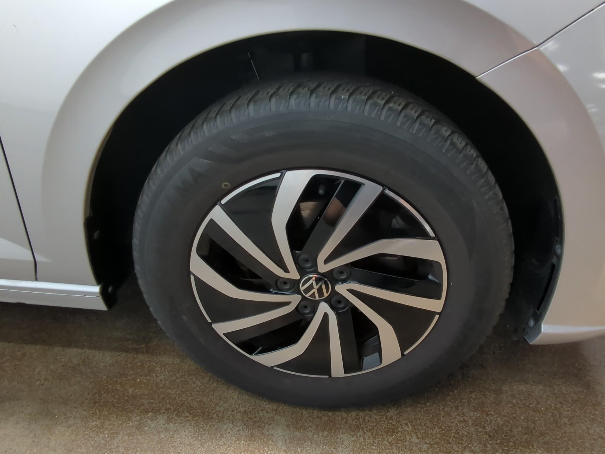 VOLKSWAGEN POLO 1.0 TSI 95 S&S BVM5 Life Plus 2023