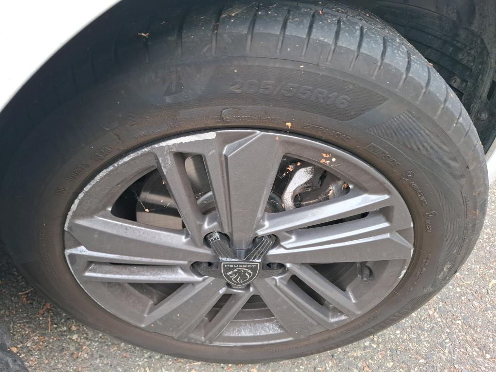 PEUGEOT 308 SW BlueHDi 130ch S&S EAT8 Active Pack 2023