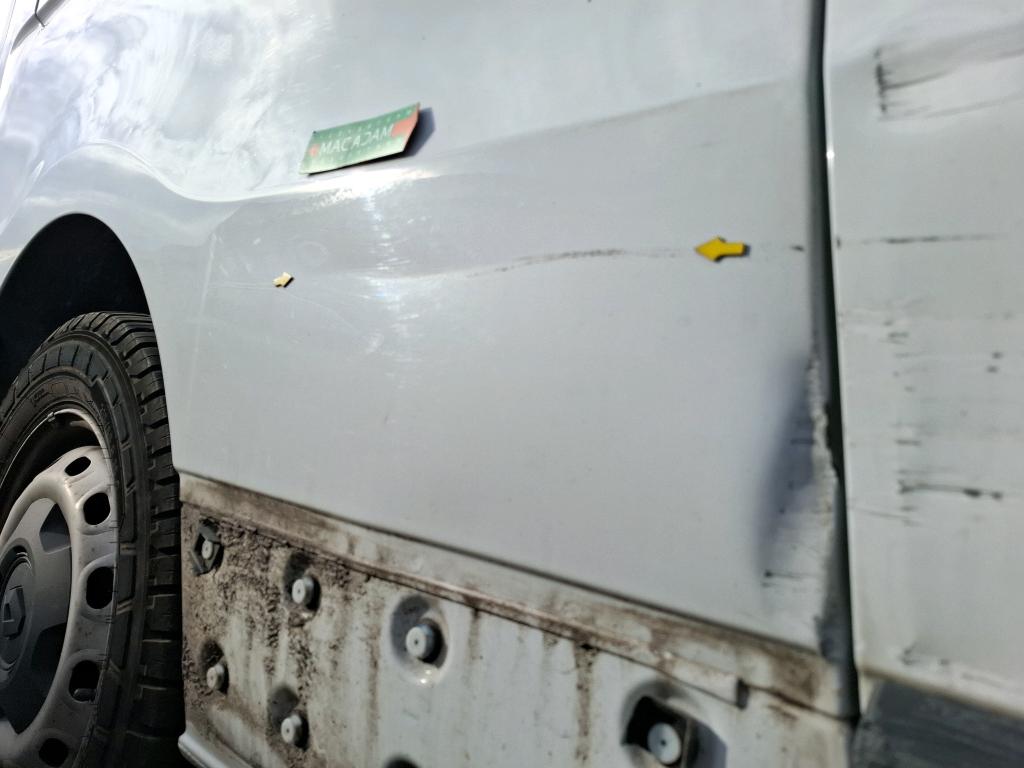 RENAULT TRAFIC FOURGON FGN L2H1 3000 KG BLUE DCI 130 GRAND CONFORT 2022