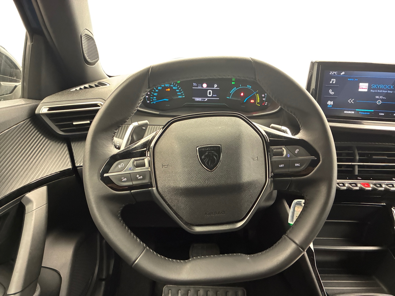 PEUGEOT 2008 Hybrid 145 ch e-DCS6 Style 2025