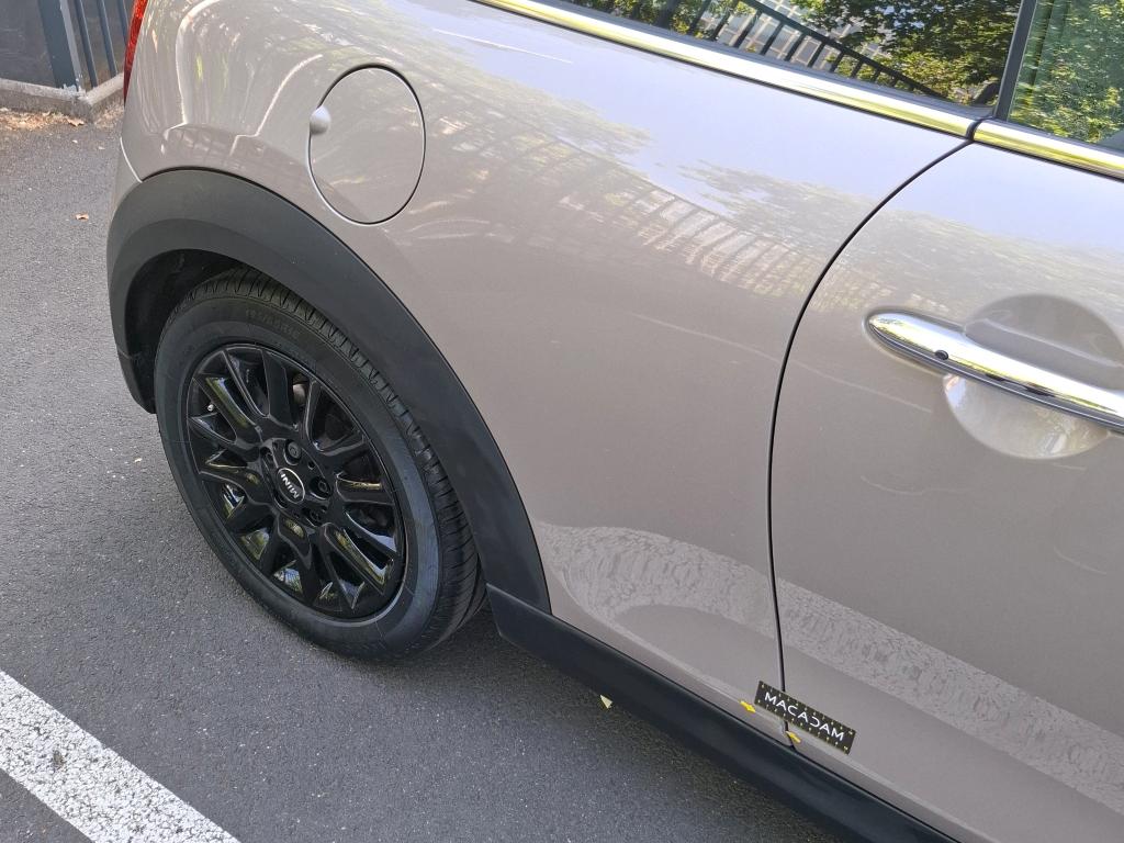 MINI HATCH 3 Portes Cooper 136 ch BVA7 Edition Camden 2023