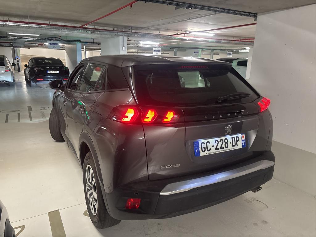 PEUGEOT 2008 BUSINESS BlueHDi 110 S&S BVM6 Active 2021