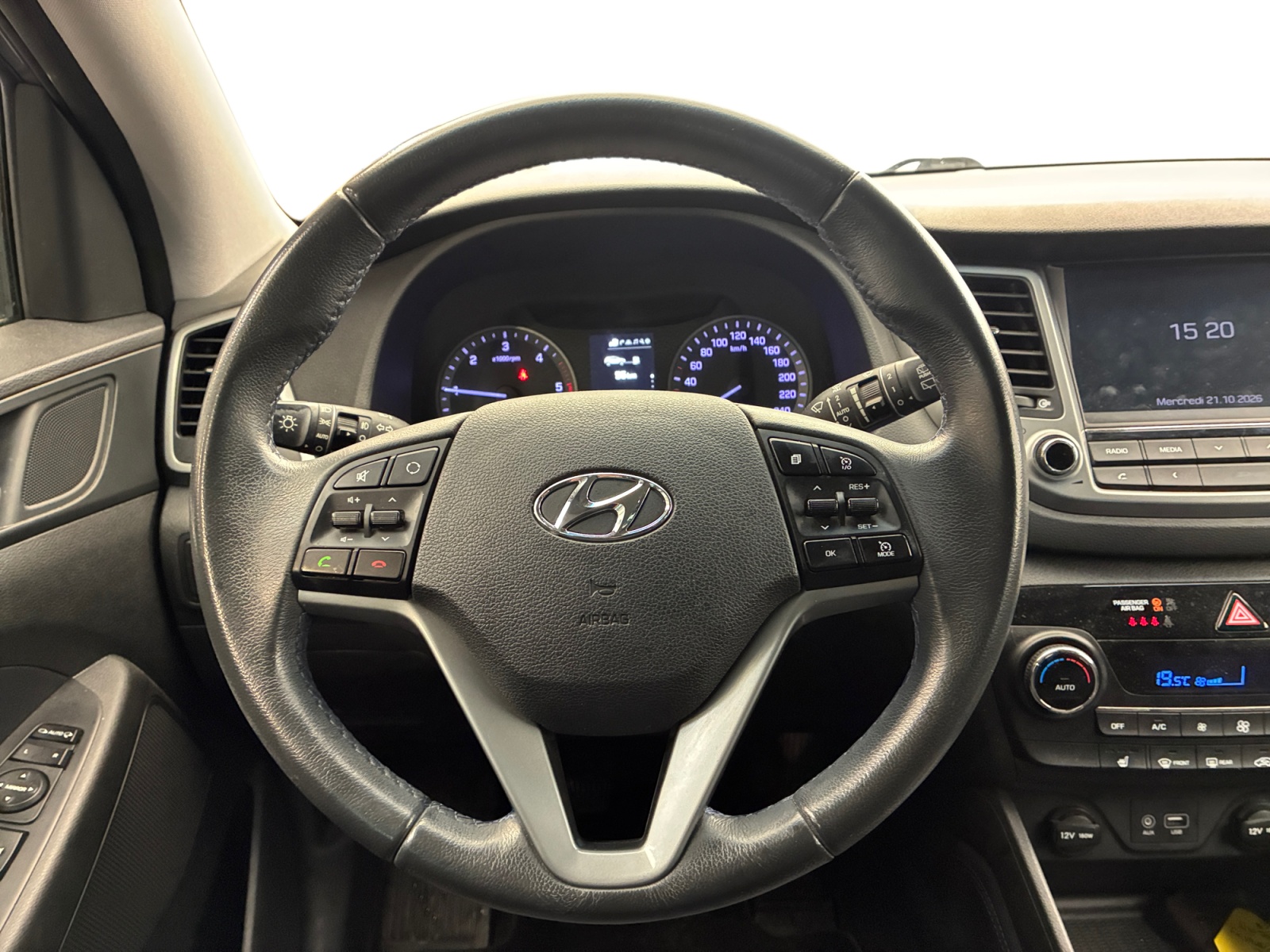 HYUNDAI Tucson 2.0 CRDi 136 2WD Creative 2017