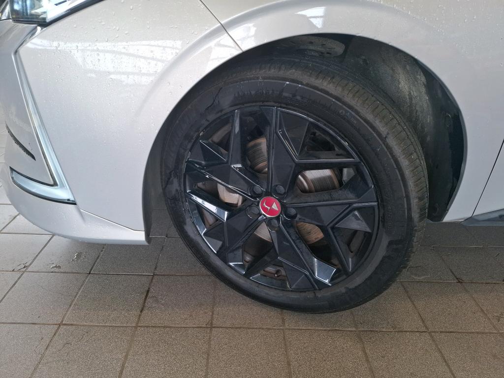 DS 4 Hybride E-Tense 225 EAT8 Performance Line+ 2023