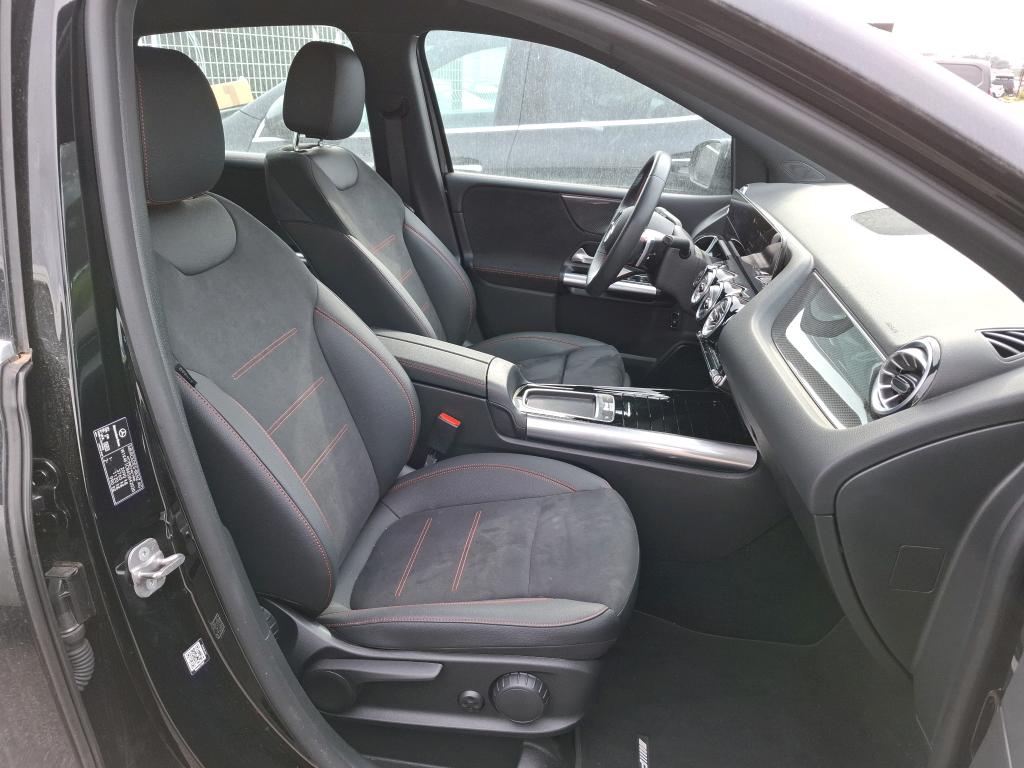 MERCEDES -BENZ CLASSE B 200 d 8G-DCT AMG Line 2024
