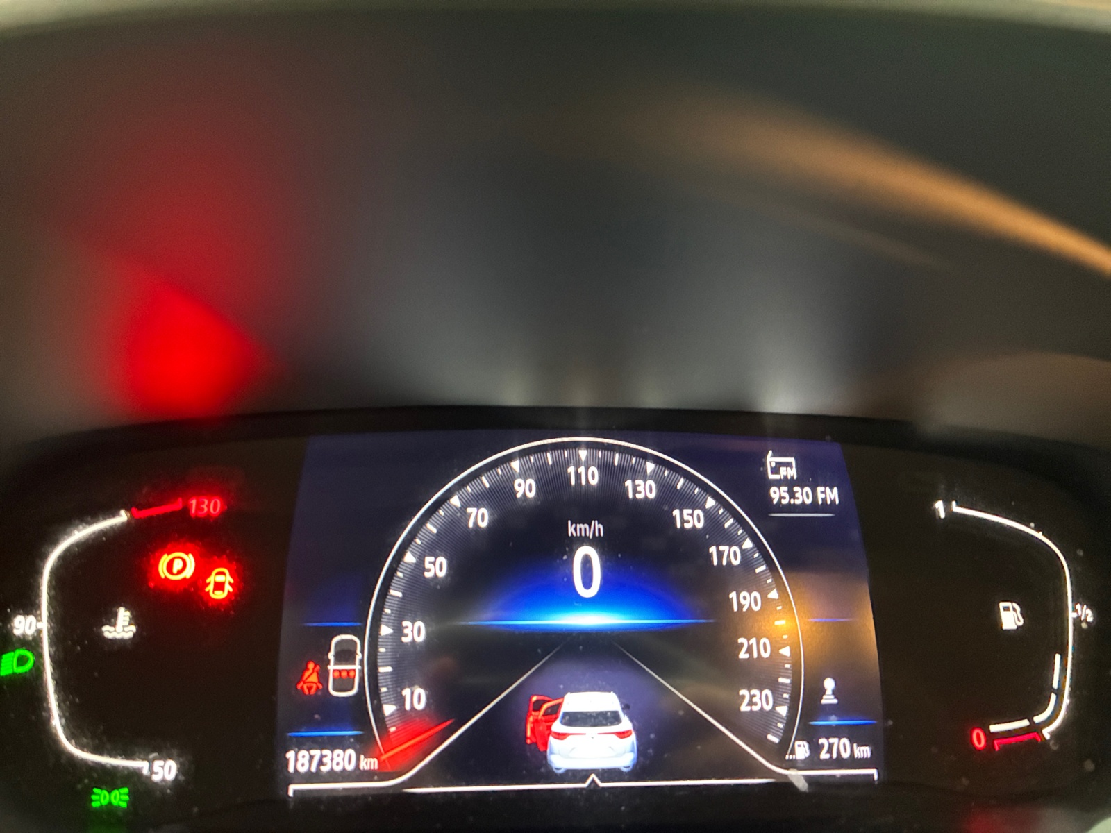 RENAULT Megane IV Estate Blue dCi 115 Evolution Evolution 2023