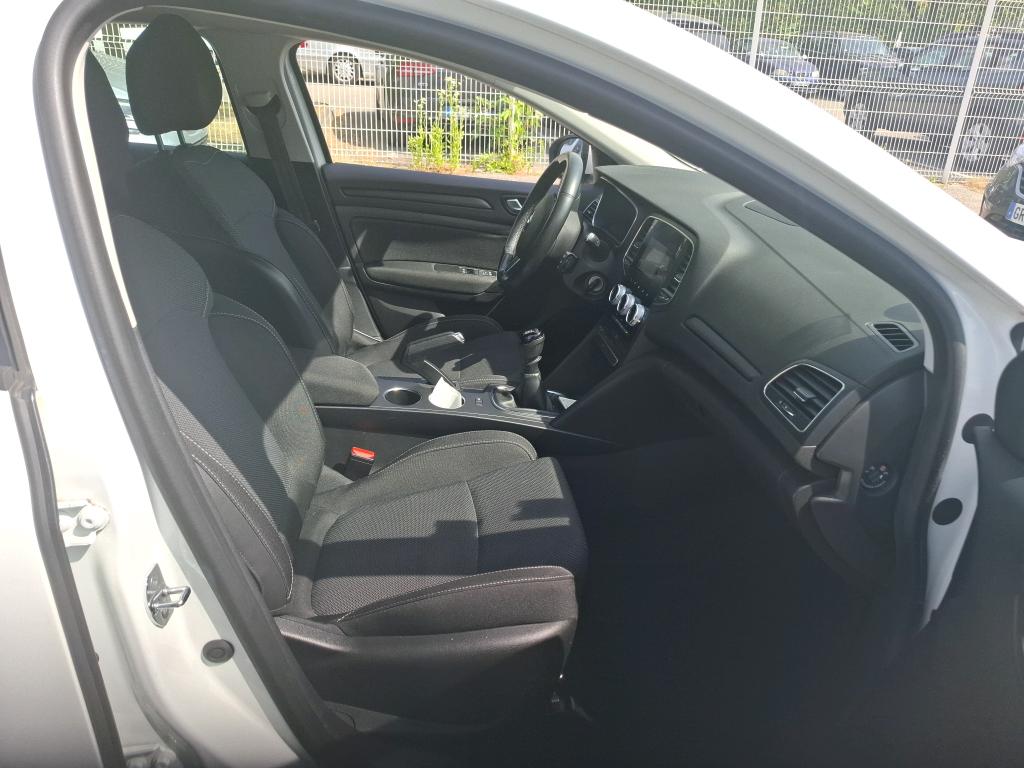 RENAULT MEGANE SOCIETE IV BLUE DCI 95 AIR NAV 2P 2020