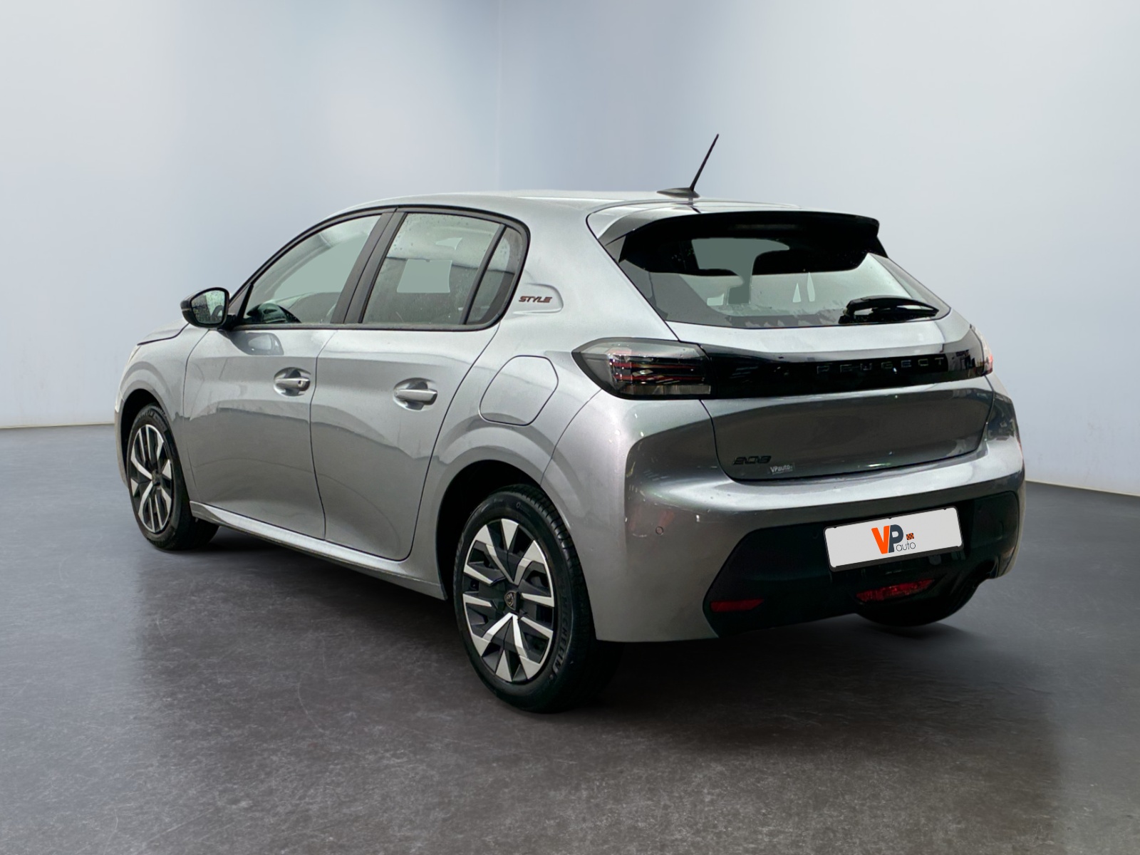 PEUGEOT 208 PureTech 100 S&S BVM6 Style 2025