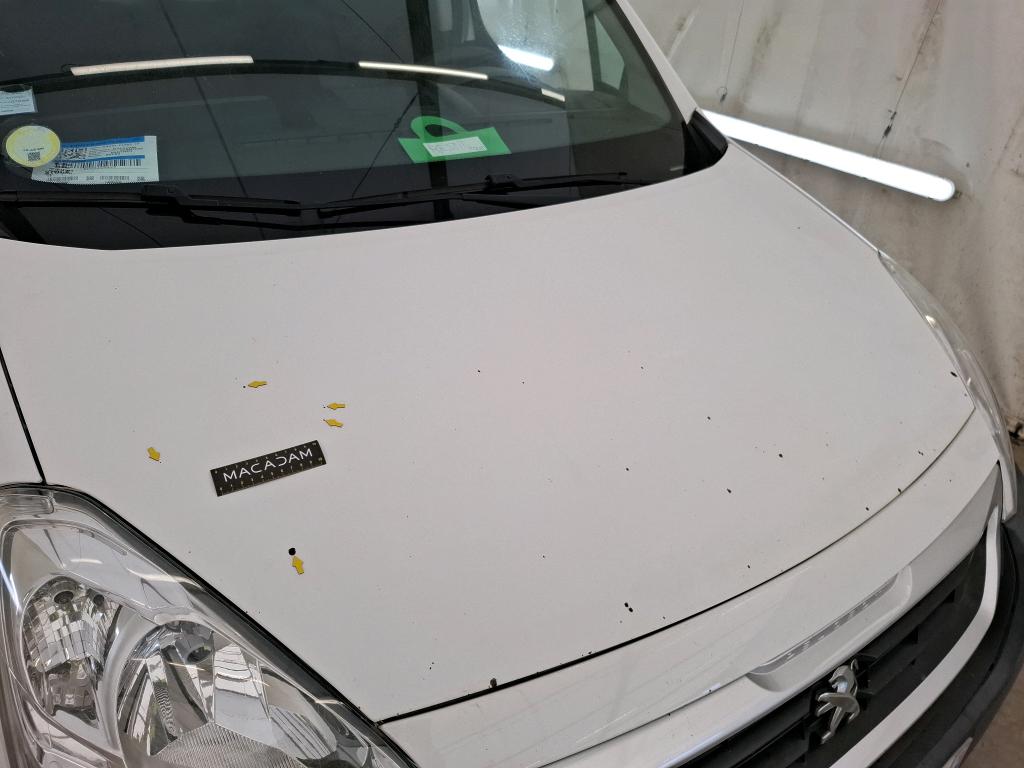 PEUGEOT PARTNER FGN FOURGON STANDARD 1.6 BLUEHDI 100 S&S BVM5 PREMIUM PACK 2018