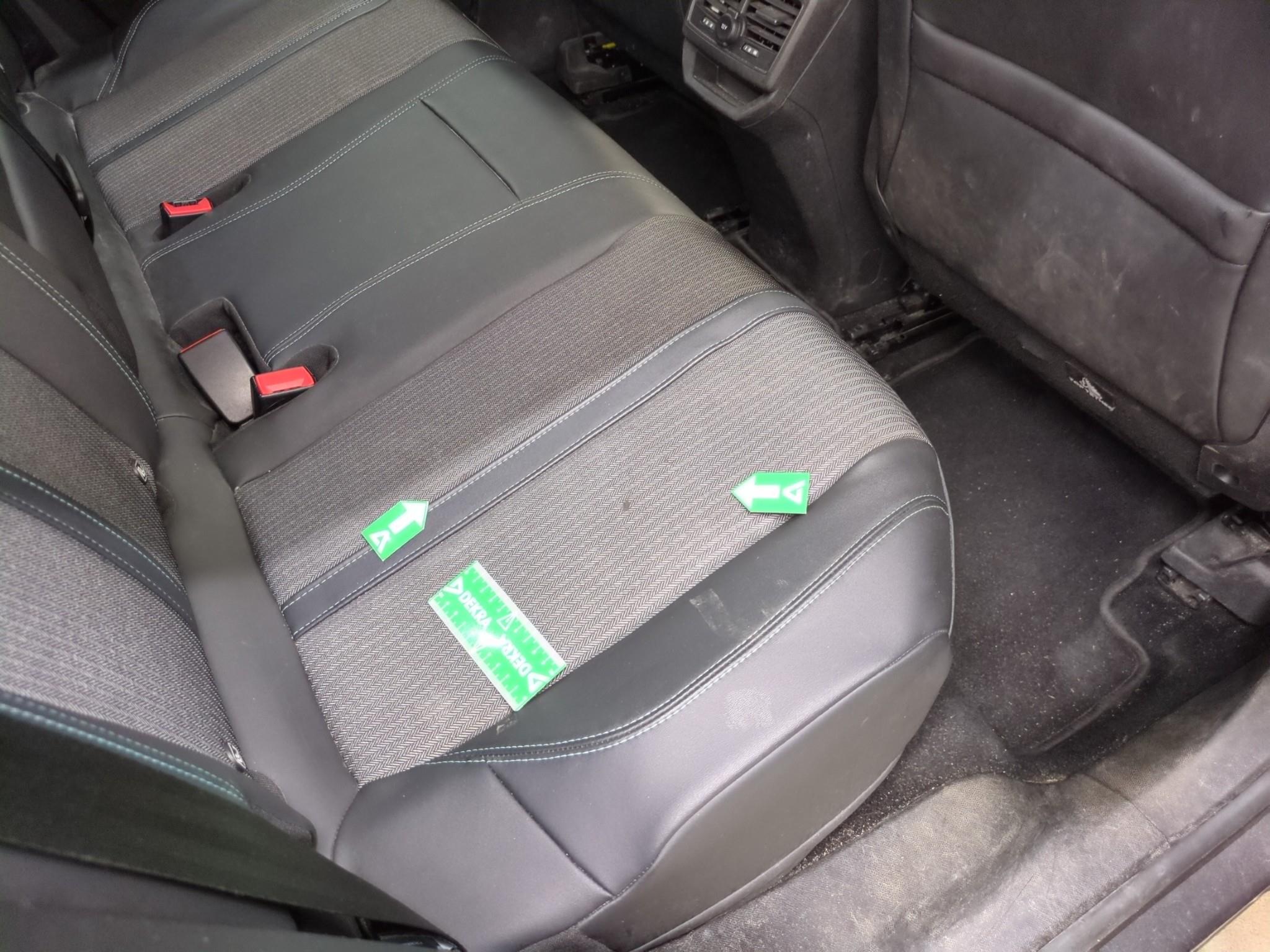 PEUGEOT 3008 Hybrid 225 e-EAT8 Allure 2023