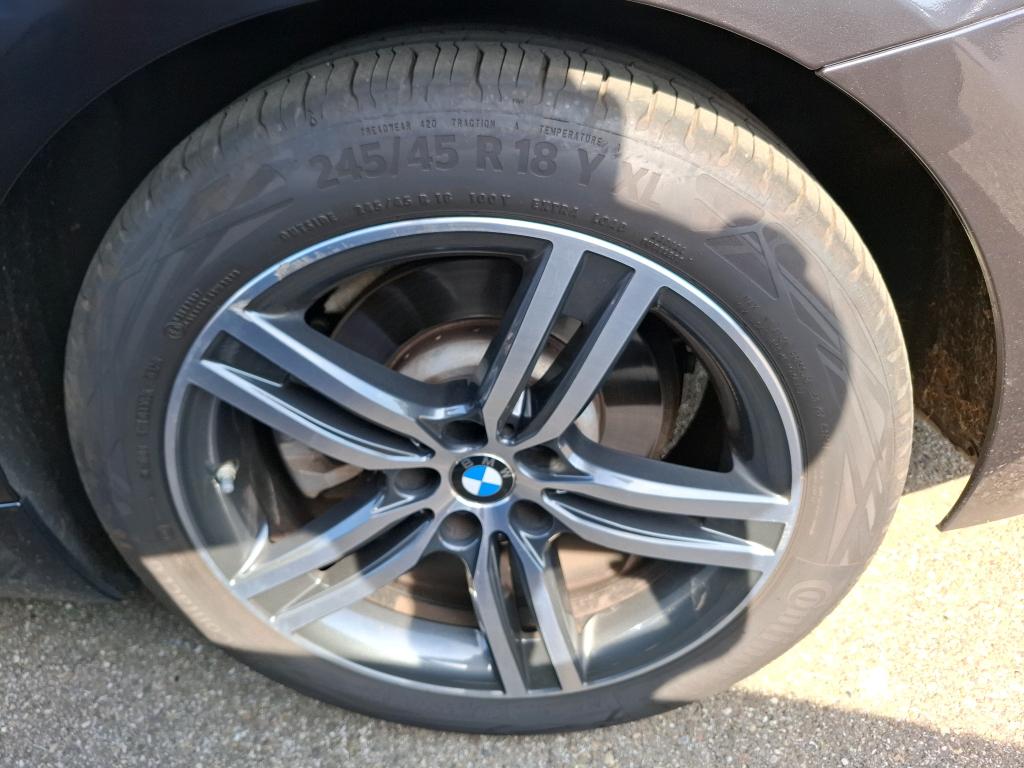 BMW SERIE 5 TOURING G31 LCI (05/2020-02/2024 518d TwinPower Turbo 150 ch BVA8 Lounge 2022