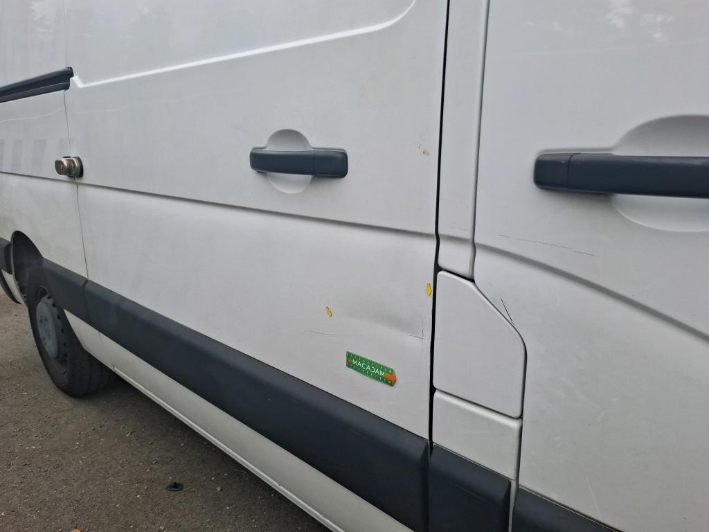 RENAULT MASTER FOURGON FGN TRAC F3300 L2H2 DCI 135 GRAND CONFORT 2021
