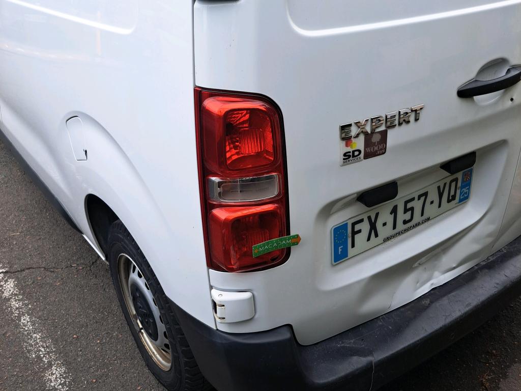 PEUGEOT EXPERT FOURGON TOLE STANDARD 2.0 BLUEHDI 120 S&S BVM6 PREMIUM 2021