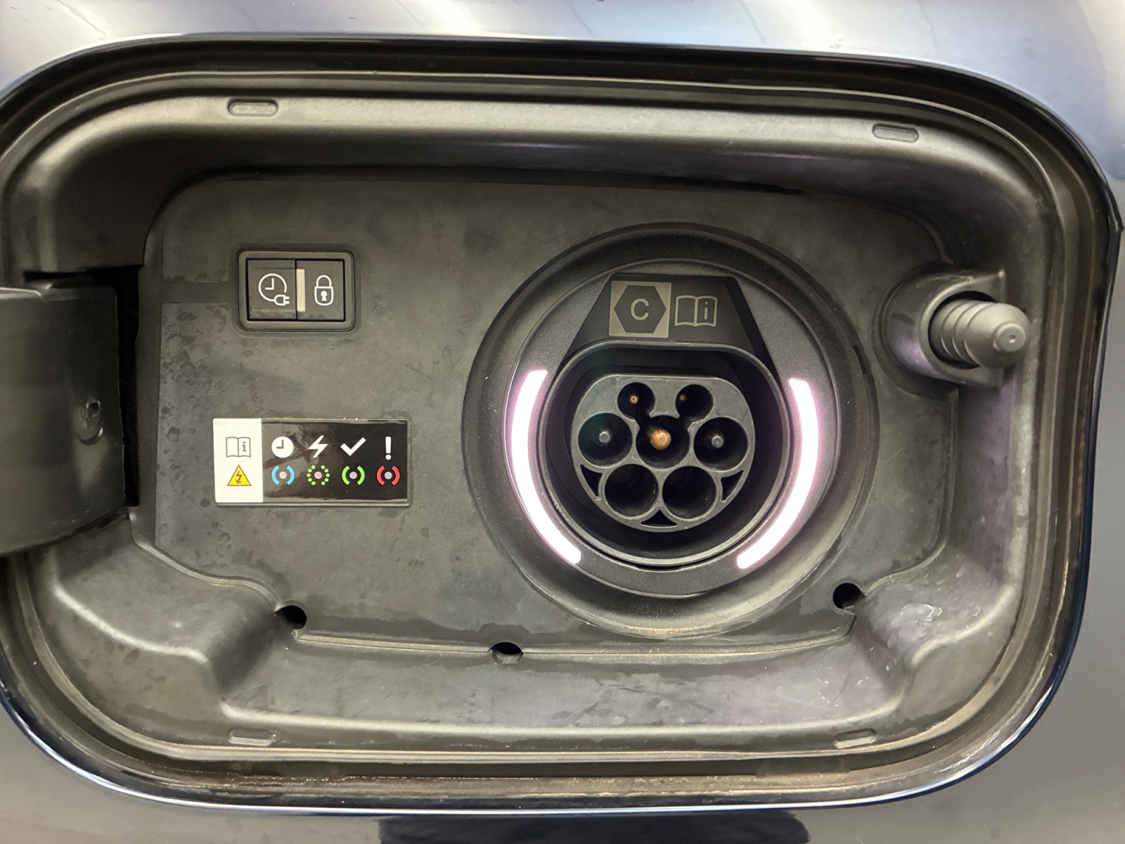 DS 7 Hybride Rechargeable E-Tense 300 EAT8 4x4 Rivoli 2023