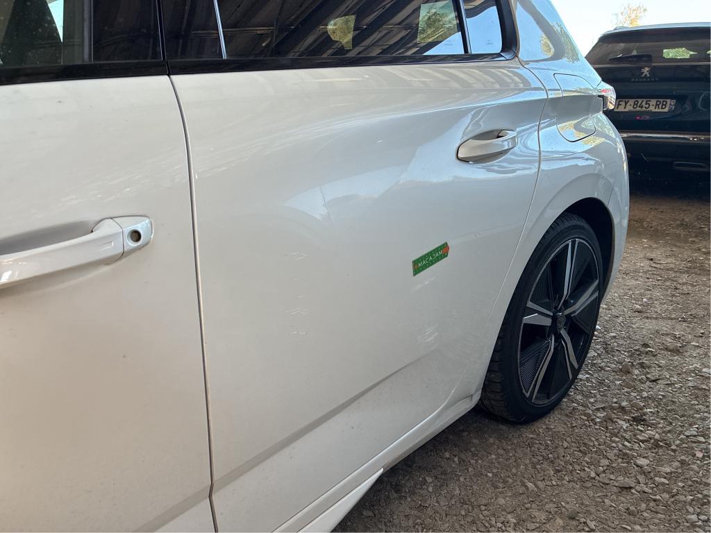 PEUGEOT 308 PHEV 180 e-EAT8 GT 2022