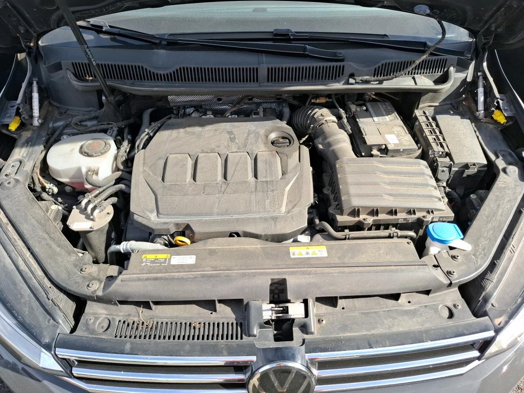 VOLKSWAGEN TOURAN 2.0 TDI 150 DSG7 5pl Life Plus 2022