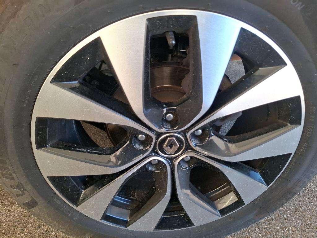 RENAULT ARKANA E-Tech 145 - 22 Evolution 2023